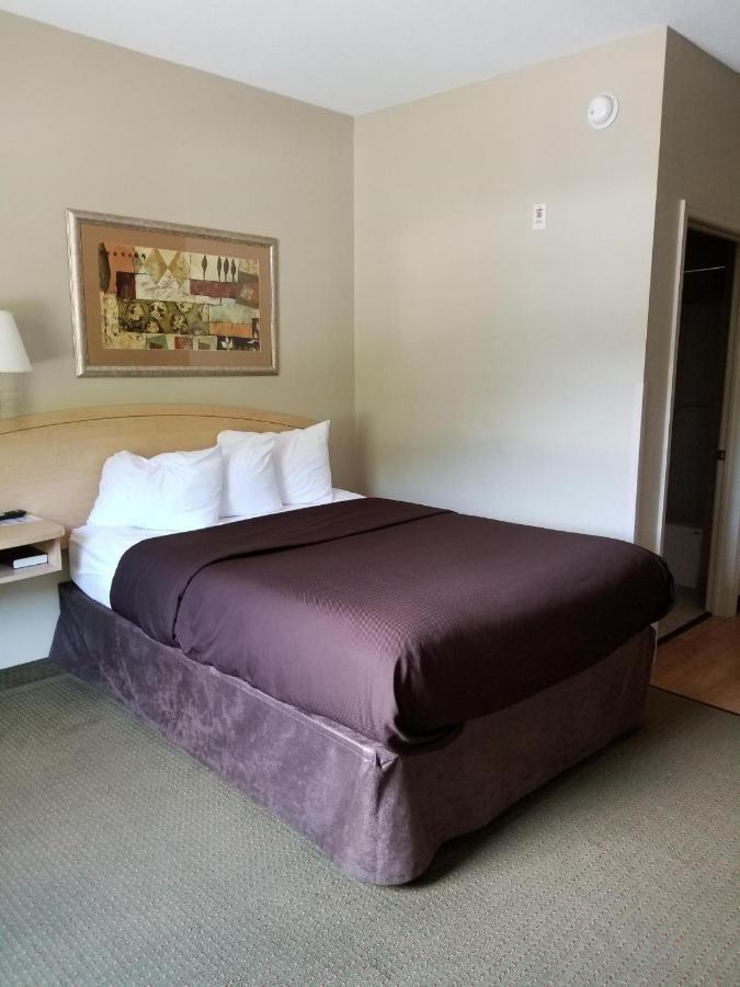 Suburban Studios Morgantown Εξωτερικό φωτογραφία