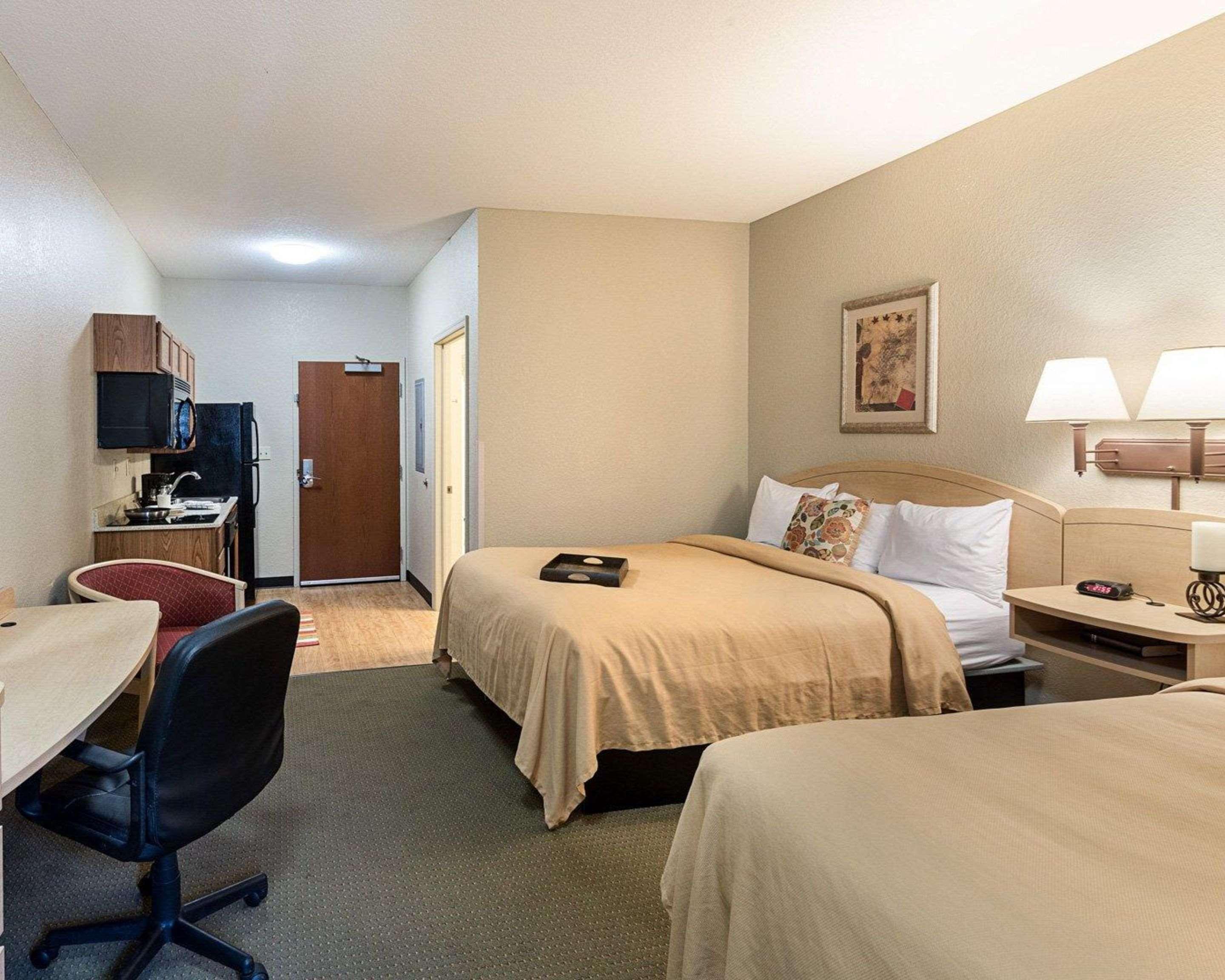 Suburban Studios Morgantown Εξωτερικό φωτογραφία