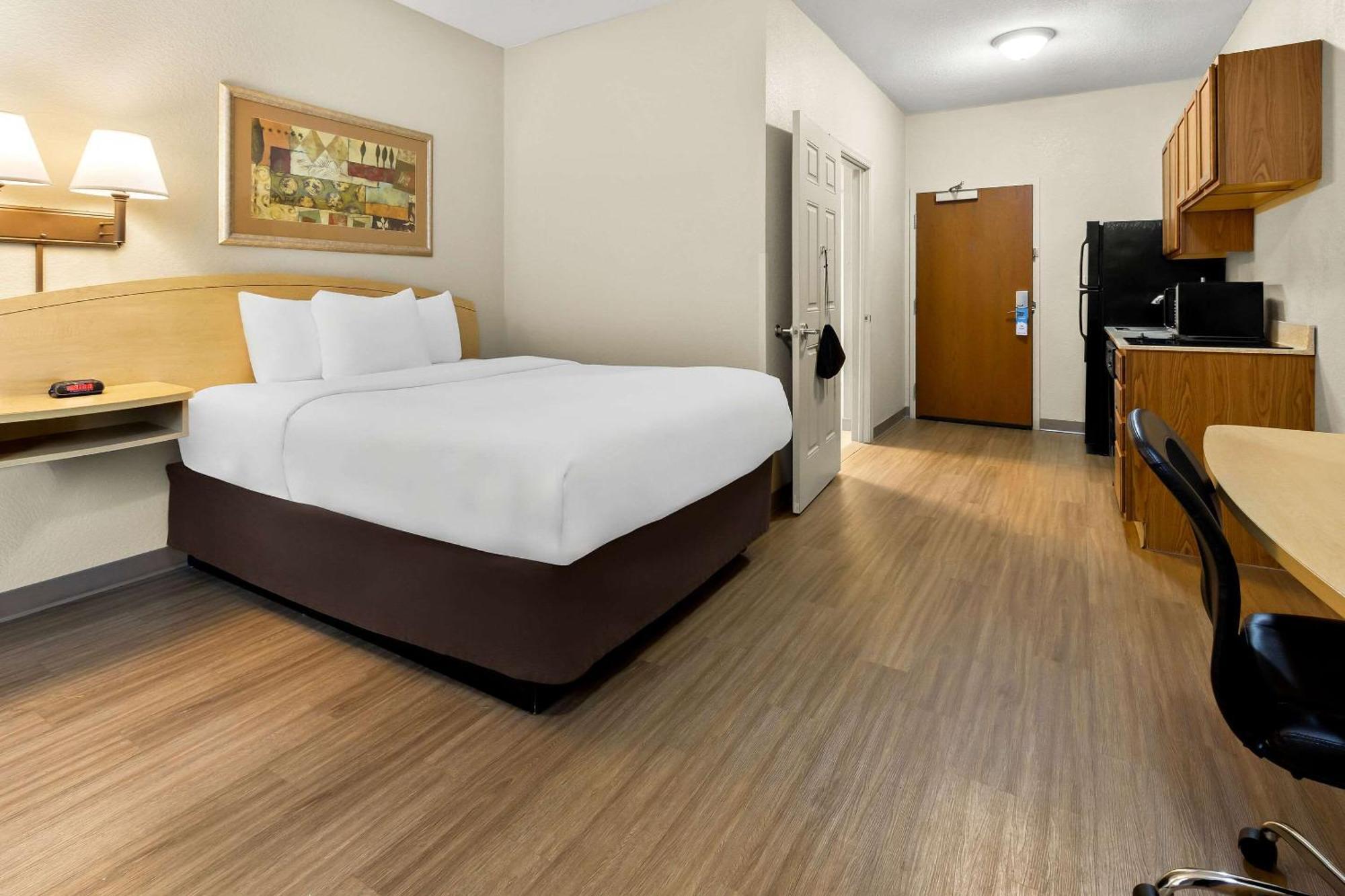 Suburban Studios Morgantown Εξωτερικό φωτογραφία