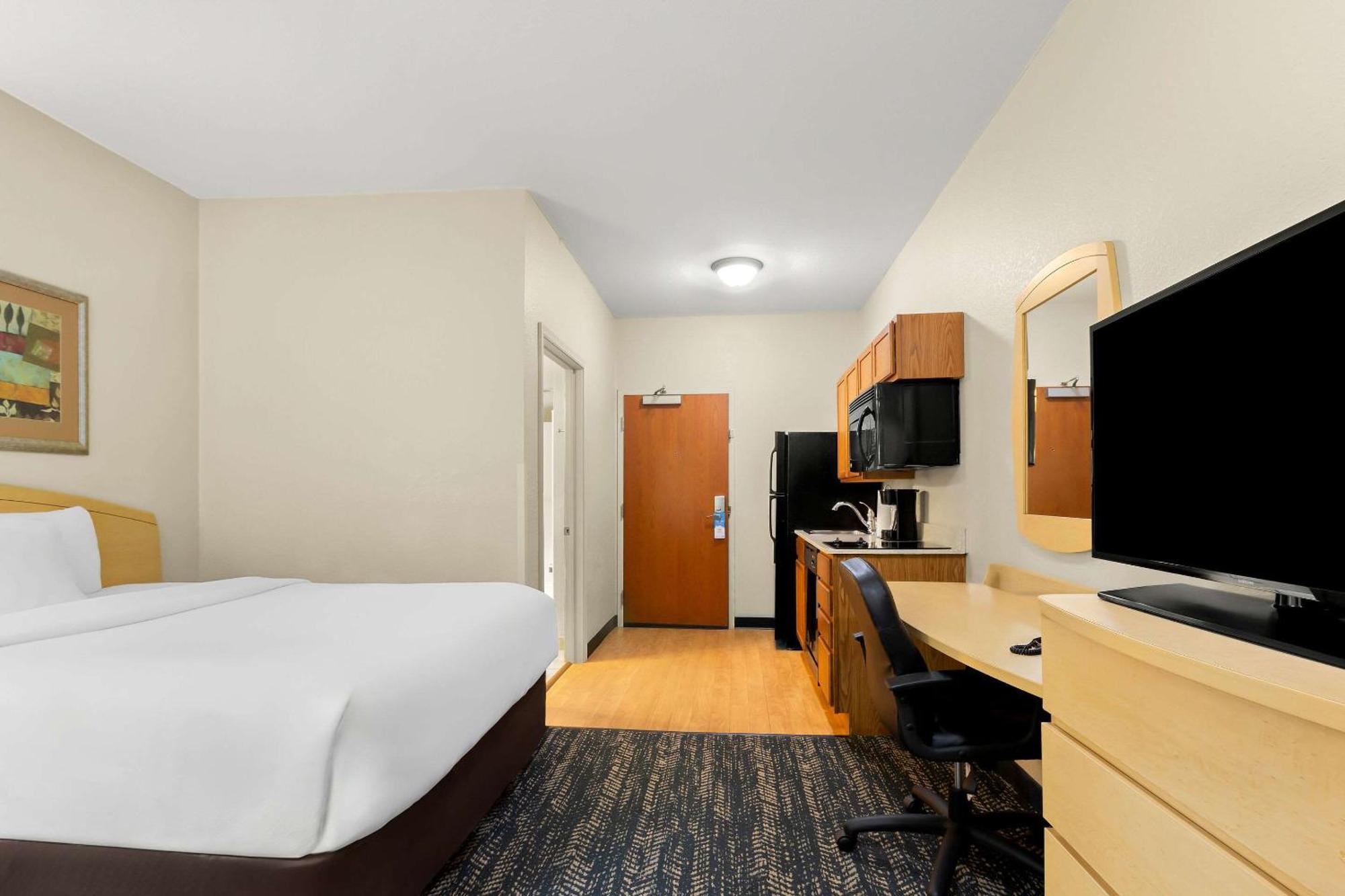 Suburban Studios Morgantown Εξωτερικό φωτογραφία