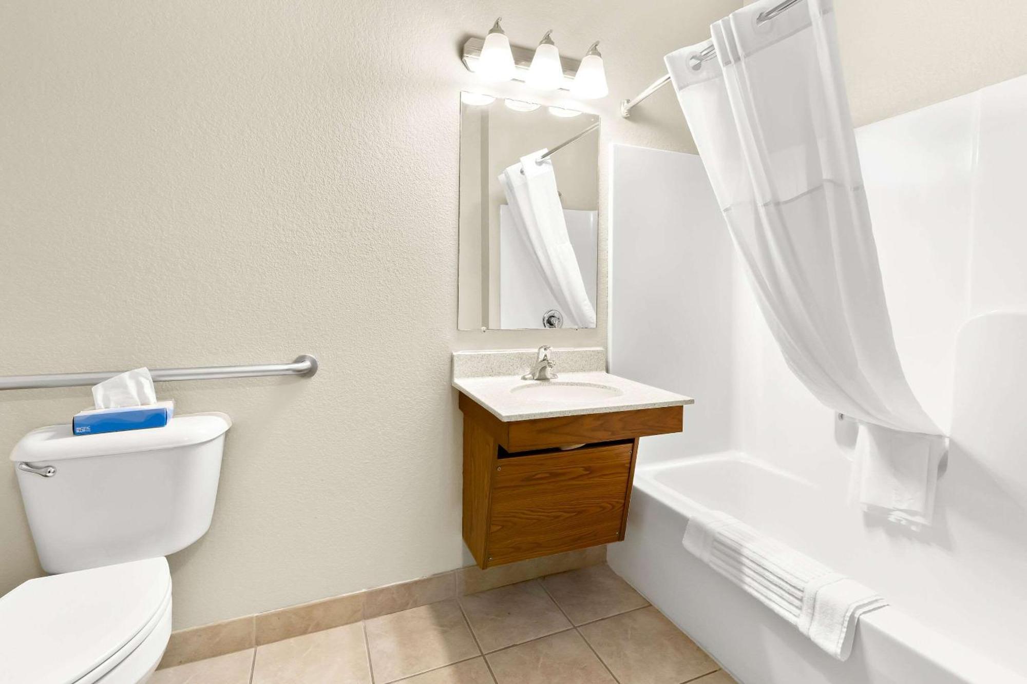 Suburban Studios Morgantown Εξωτερικό φωτογραφία