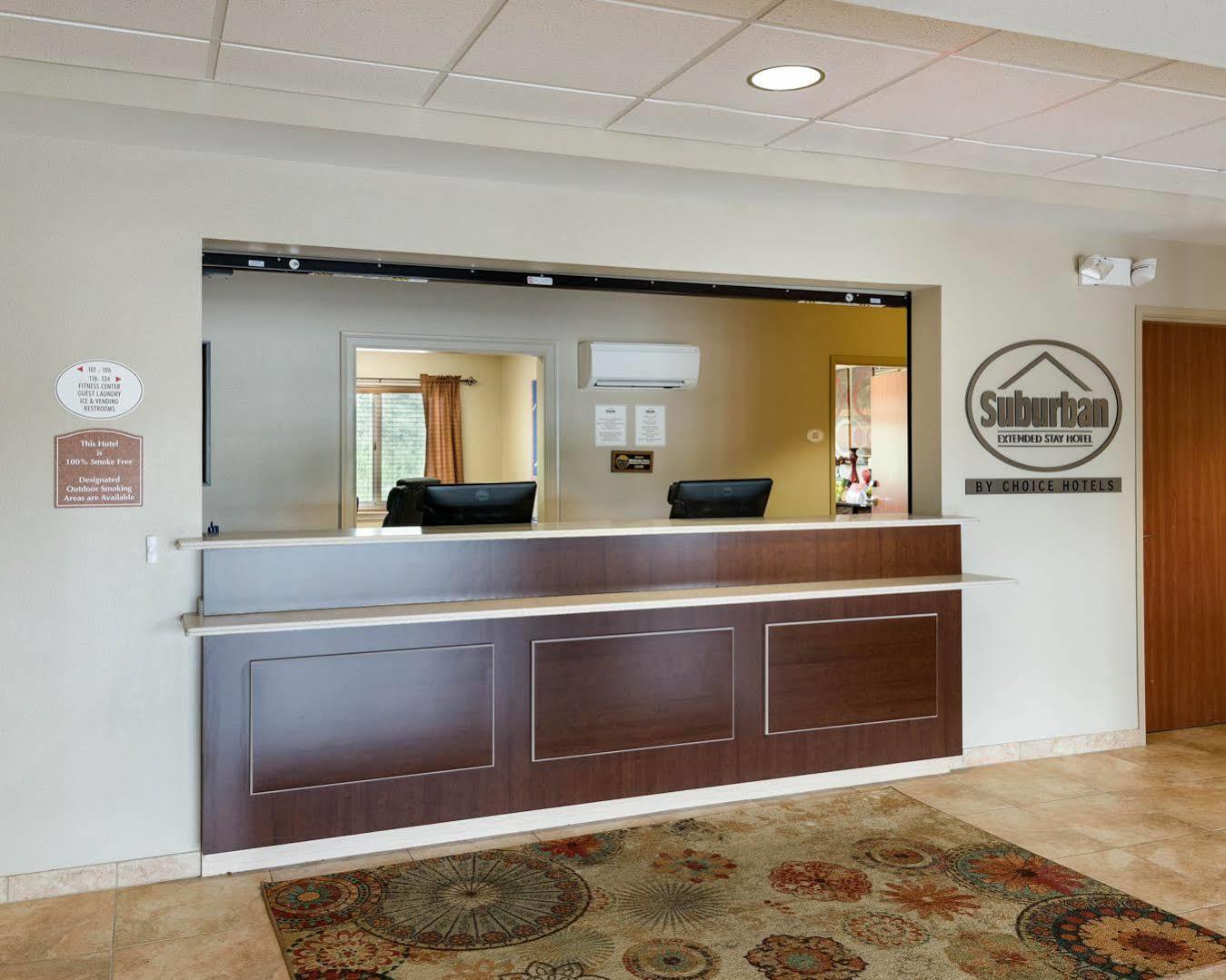 Suburban Studios Morgantown Εξωτερικό φωτογραφία