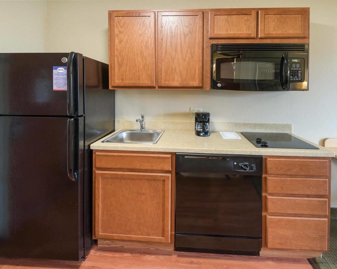 Suburban Studios Morgantown Εξωτερικό φωτογραφία