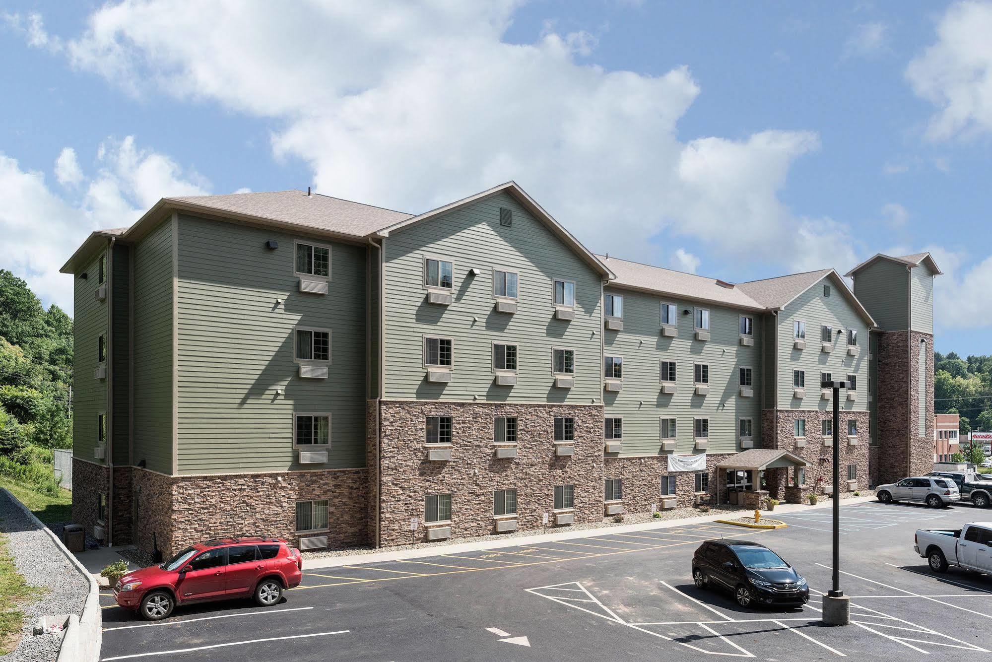 Suburban Studios Morgantown Εξωτερικό φωτογραφία