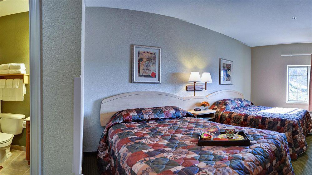 Suburban Studios Morgantown Εξωτερικό φωτογραφία